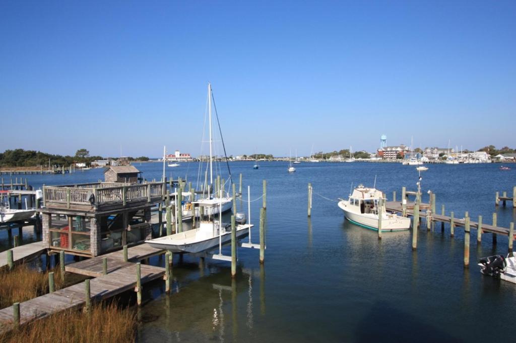 Courtyard Villas On Silver Lake Ocracoke Exterior foto