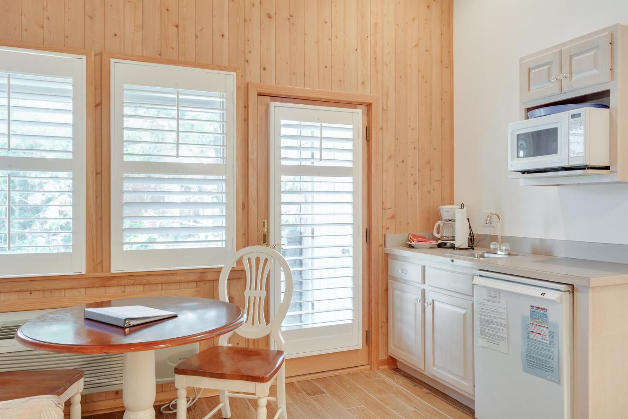 Courtyard Villas On Silver Lake Ocracoke Exterior foto